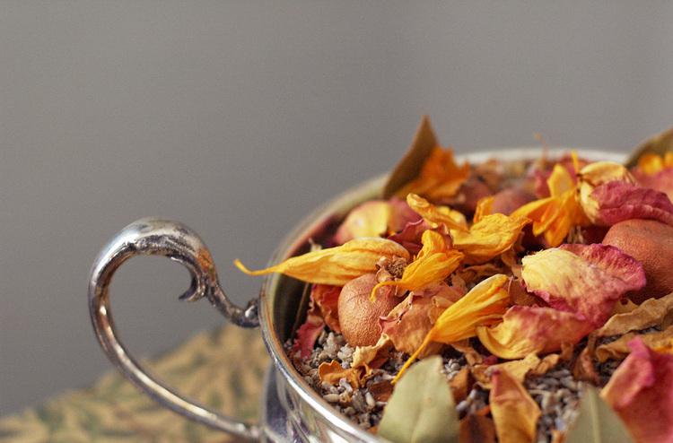 A bowl of potpourii