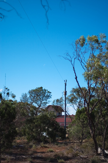 A single wire earth return wire and transformer