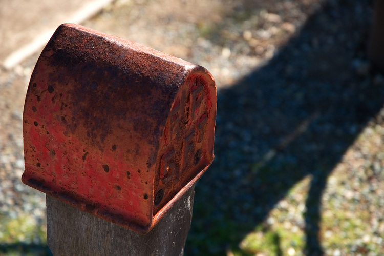 A fire-plug marker